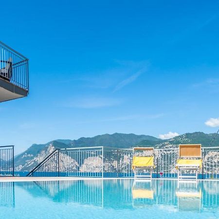 Hotel Casa Marinella Malcesine Buitenkant foto