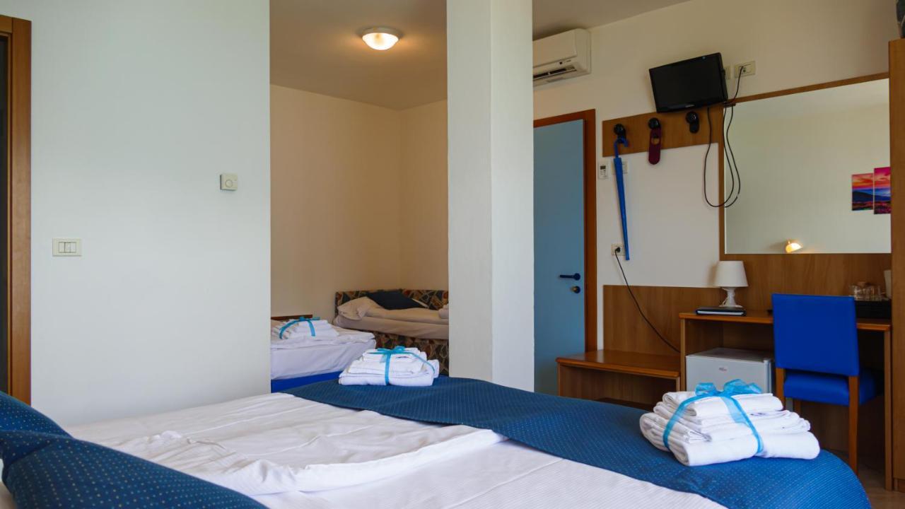 Hotel Casa Marinella Malcesine Buitenkant foto