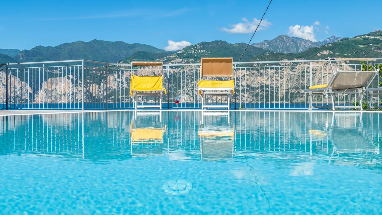 Hotel Casa Marinella Malcesine Buitenkant foto