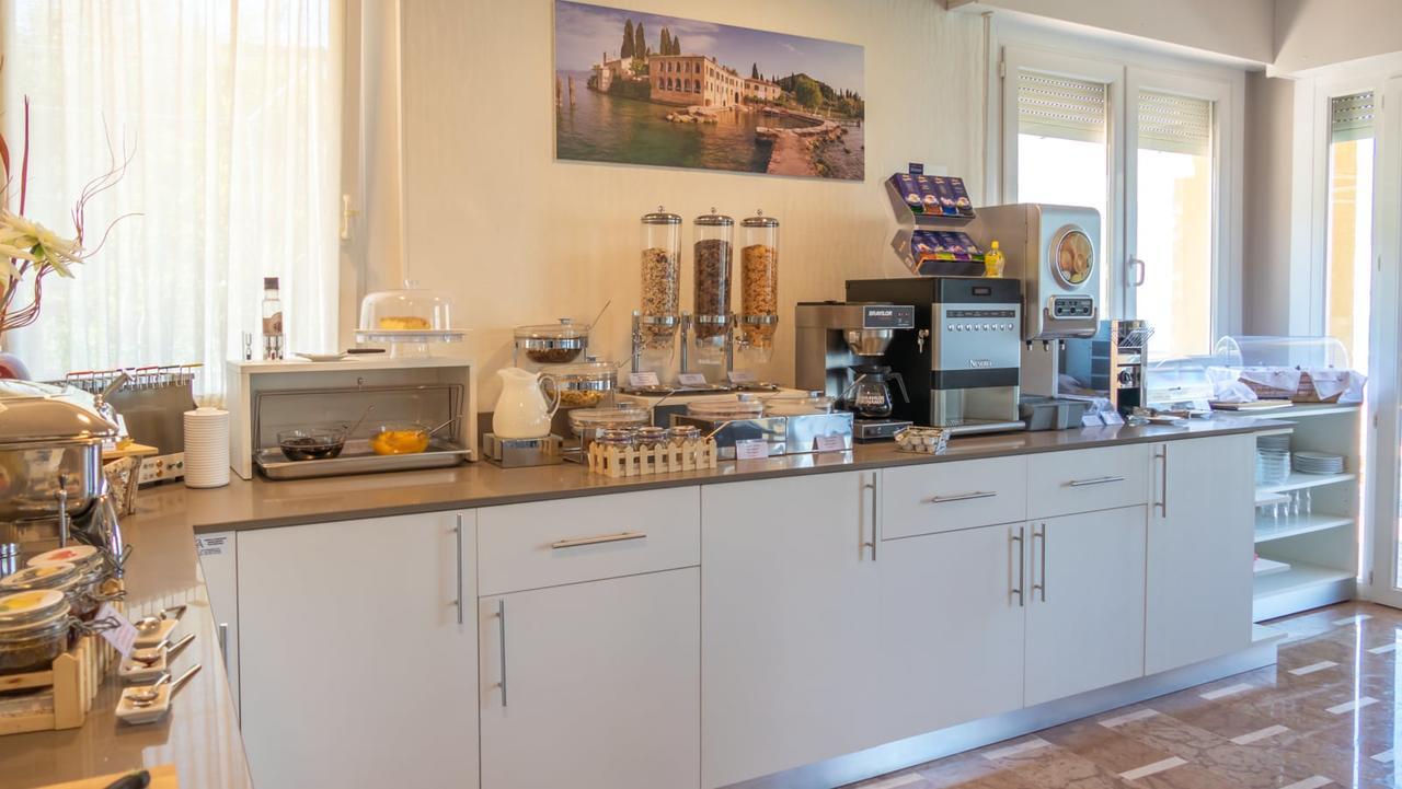 Hotel Casa Marinella Malcesine Buitenkant foto
