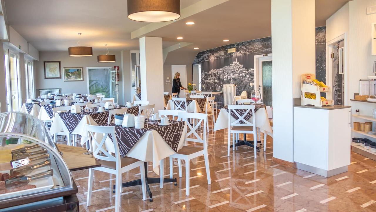 Hotel Casa Marinella Malcesine Buitenkant foto