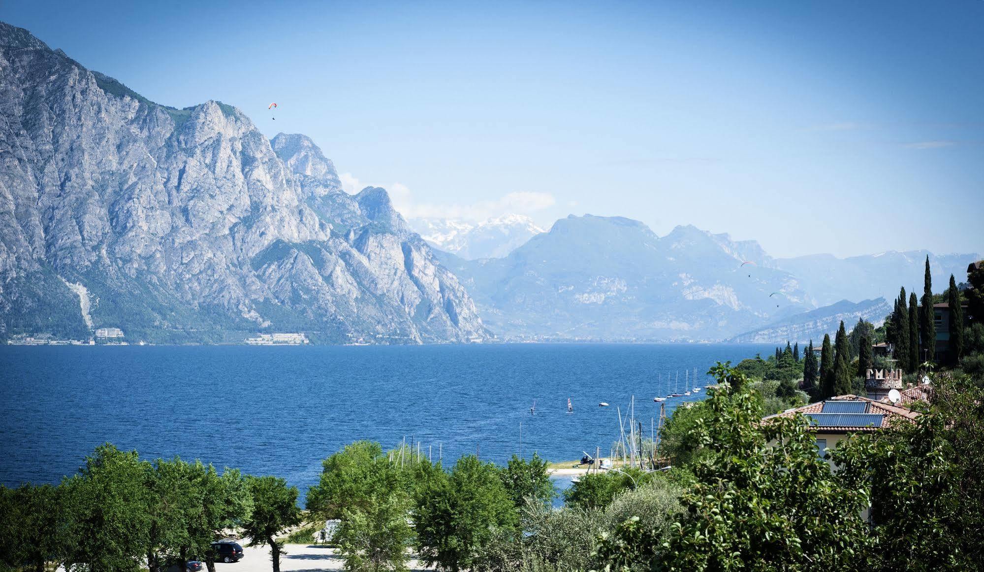 Hotel Casa Marinella Malcesine Buitenkant foto